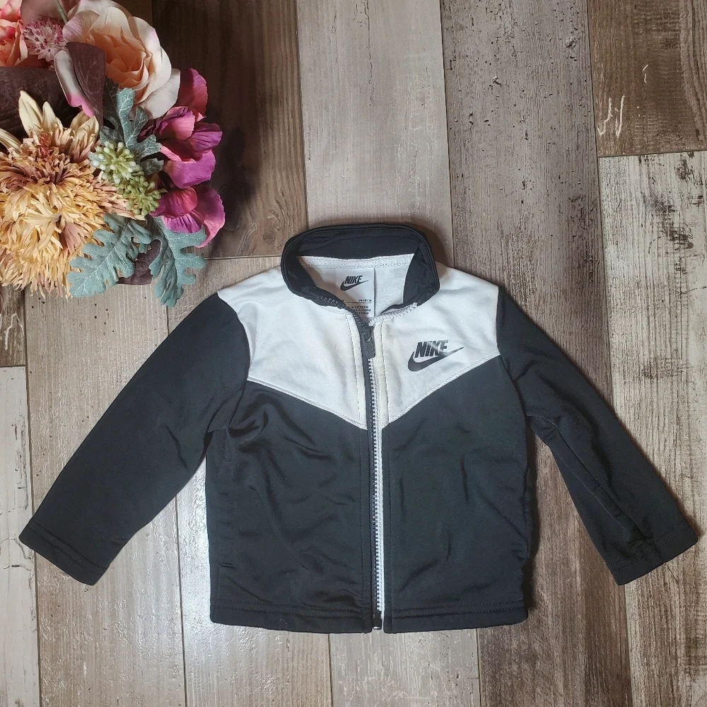 Nike Baby Track Jacket White & Black Size 12m